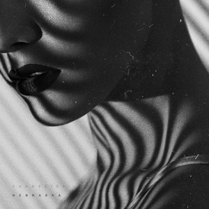 欧美日本女人阴蒂阴唇尿尿暴力摧残一区三区
